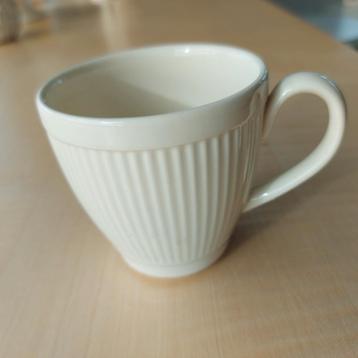 Windsor Wedgwood kopje  beschikbaar voor biedingen