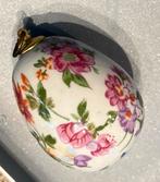 Decoratief porseleinen ketting hanger met bloemmotief, Ophalen of Verzenden, Gebruikt, Overige kleuren, Steen of Mineraal