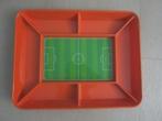 voetbal veld snack serveer schaal dienblad model MEPAL bord, Ophalen of Verzenden, Zo goed als nieuw, Overige binnenlandse clubs