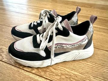 Sneakers Posh Poelman schoenen gympen Maat 41 valt als 40 beschikbaar voor biedingen