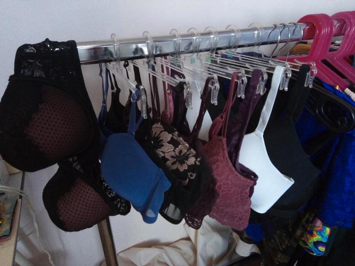 BH's en lingerie, Kleding | Dames, Ondergoed en Lingerie, BH, Overige kleuren, Ophalen of Verzenden