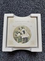 Vintage onderzetters 4 stuks inclusief houder, 2 blikken, Ophalen of Verzenden, Zo goed als nieuw, Glas of Kopje