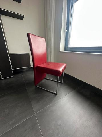 6x Rolf Benz eetkamerstoel leer rood 7400 beschikbaar voor biedingen
