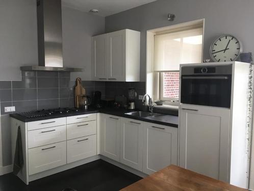 Keuken, Huis en Inrichting, Keuken | Complete keukens, Zo goed als nieuw, Hoekkeuken, Wit, Overige materialen, Ophalen