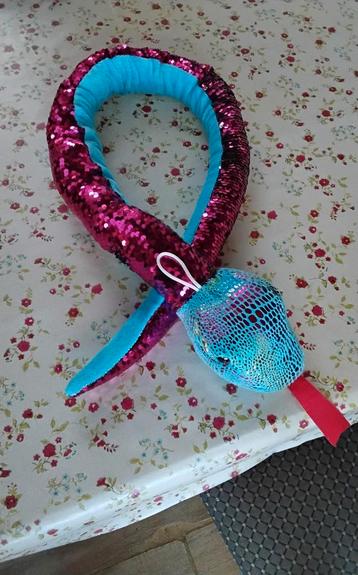 Knuffel Slang - Roze Pailletten & Blauw beschikbaar voor biedingen