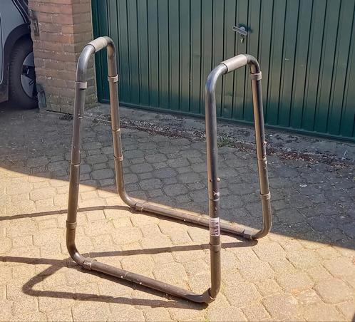 Opdruksteunen. Dip bankje zwart, Sport en Fitness, Fitnessapparatuur, Zo goed als nieuw, Krachtstation, Metaal, Ophalen