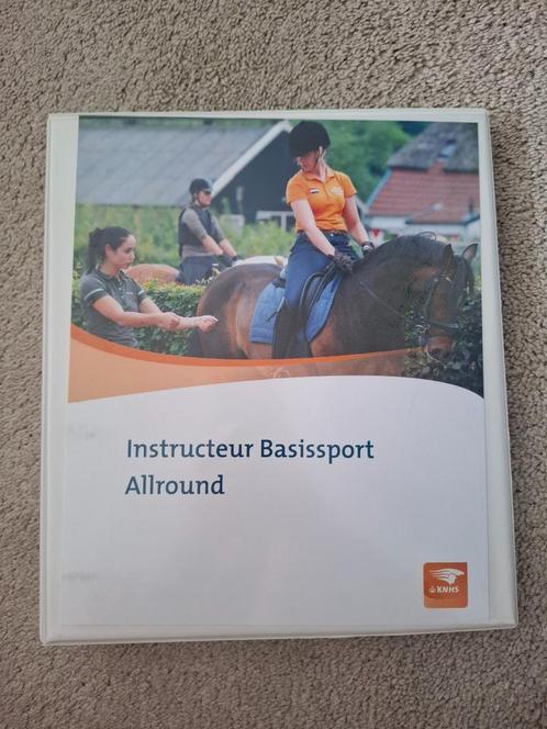 Mappen voor de instructeursopleiding paardensport, Boeken, Dieren en Huisdieren, Zo goed als nieuw, Paarden of Pony's, Ophalen of Verzenden
