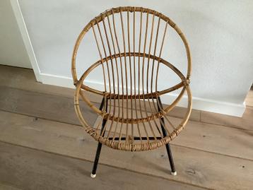 Retro Rohe rotan kinderstoeltje beschikbaar voor biedingen