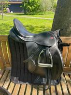 Kieffer veelzijdigheidszadel 17 inch zwart, Dieren en Toebehoren, Paarden en Pony's | Zadels, Ophalen of Verzenden