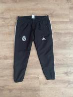 Real Madrid heren trainingsbroek maat M, Kleding | Heren, Maat 48/50 (M), Zwart, Ophalen of Verzenden, Zo goed als nieuw