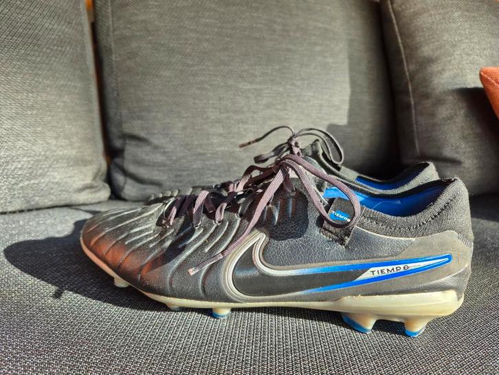 Nike Tiempo Legend 10 Pro FG voetbal maat 42,5, Sport en Fitness, Voetbal, Gebruikt, Schoenen, Maat XS of kleiner, Ophalen of Verzenden