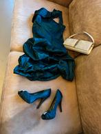 Kort gala jurkje met bijpassende schoenen en clutch, Ophalen of Verzenden, Zo goed als nieuw, Maat 38/40 (M), Groen