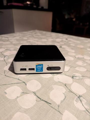 Intel NUC D34010WYK, i3-4010u, 4GB DDR3, 64G SSD, Linux beschikbaar voor biedingen
