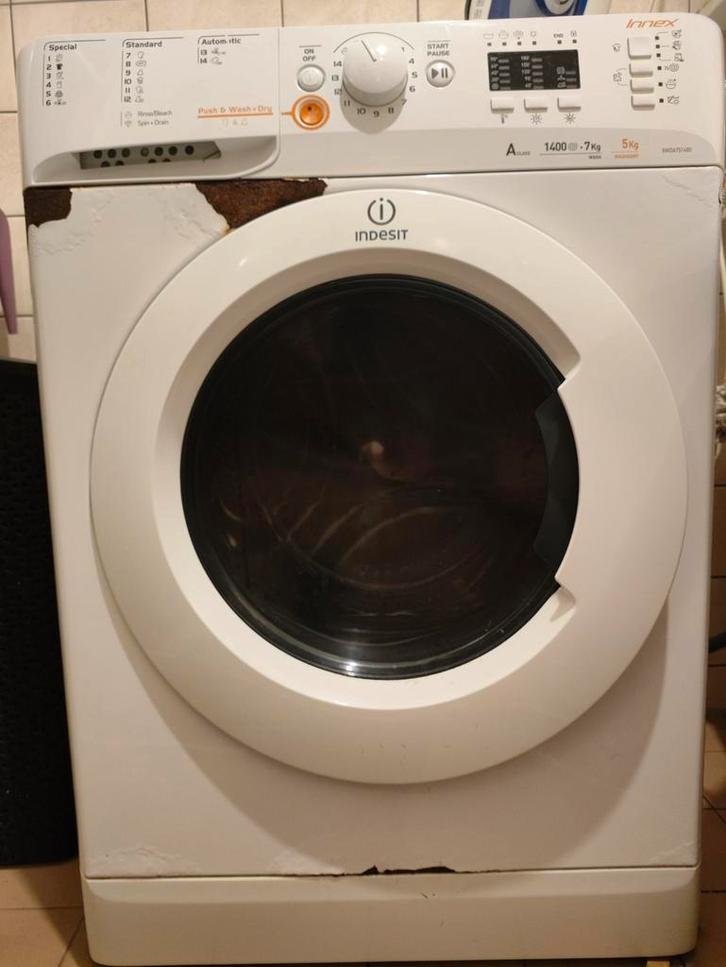 Indesit Wasmachine/Droger 2-in-1 (Werkt Goed, Watersc), Witgoed en Apparatuur, Was-droogcombinaties, Ophalen of Verzenden