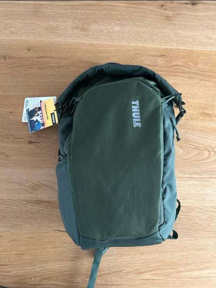 Thule Enroute cameratas 25L - donkergroen, Sieraden, Tassen en Uiterlijk, Tassen | Rugtassen, Nieuw, Overige merken, Ophalen of Verzenden