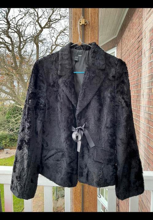 Zwart fur, kunst bont jasje in maat 38 / 40 (géén 42) H & M., Kleding | Dames, Jasjes, Kostuums en Pakken, Zo goed als nieuw, Maat 38/40 (M)