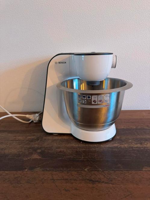 Bosch Keukenmixer met Accessoires model MUM58920, Witgoed en Apparatuur, Keukenmixers, Gebruikt, 3 tot 4 liter, 3 snelheden of meer
