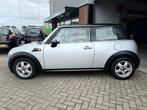 MINI Mini 1.6 Cooper (bj 2007), Voorwielaandrijving, Gebruikt, 750 kg, 4 cilinders