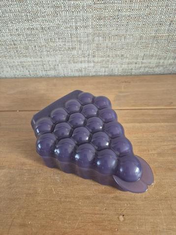 Tupperware Smartclip Druiven Paars beschikbaar voor biedingen