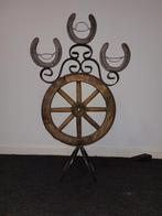 Oud karrenwiel met hoefijzers, Ophalen of Verzenden, Gebruikt