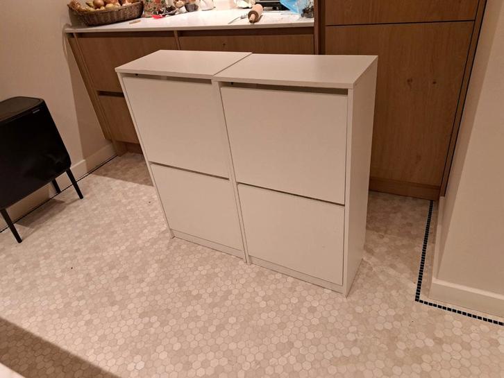 Bissa Ikea schoenenkast 2x wit, Huis en Inrichting, Kasten | Schoenenkasten, Ophalen
