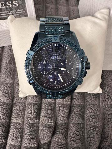 GUESS Stainless Steel Gold-Tone Crystal Embellished horloge beschikbaar voor biedingen