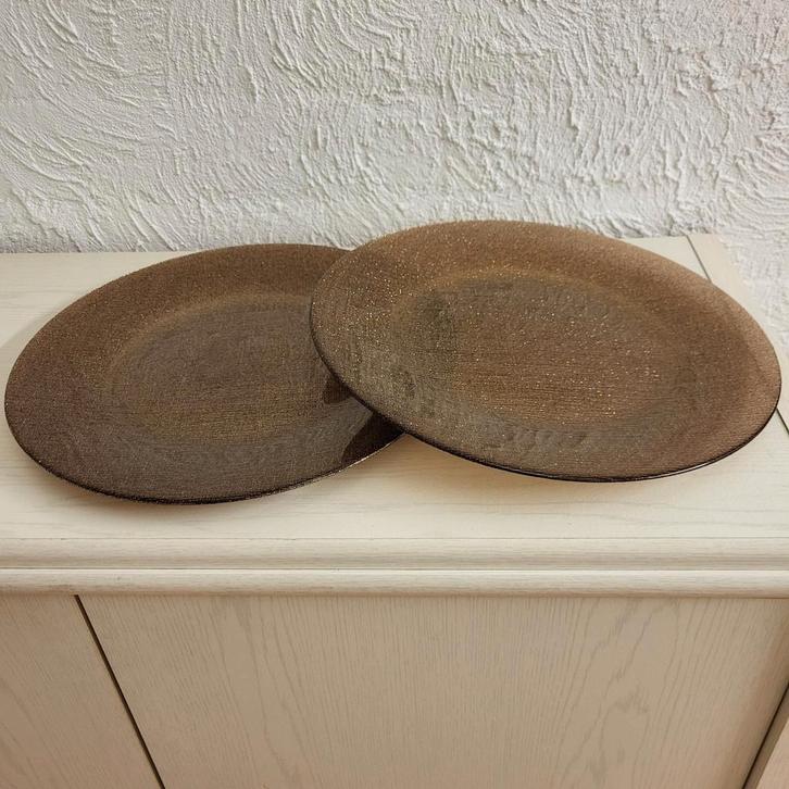 Goudkleurige Borden Set (2x) - 32cm, Huis en Inrichting, Keuken | Servies, Ophalen of Verzenden