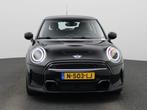Mini Mini 2.0 Cooper S Essential | NAVIGATIE | CLIMATE CONTR, Auto's, Stof, Gebruikt, 4 stoelen, Zwart