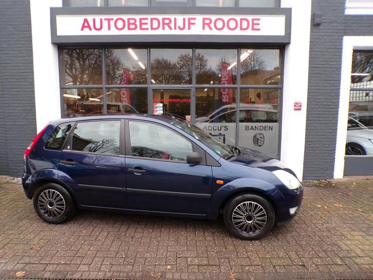 Ford Fiesta 1.4-16V First Edition AUTOMAAT,AIRCO !, Auto's, Ford, Te koop, Fiësta, ABS, Airbags, Airconditioning, Alarm, Centrale vergrendeling