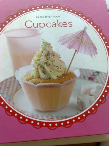 Kookboek - 40 recepten voor Cupcakes beschikbaar voor biedingen