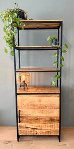 Houten kast met stalen frame van Loods5 - Goed als nieuw, Ophalen, 50 tot 100 cm, Zo goed als nieuw, 150 tot 200 cm