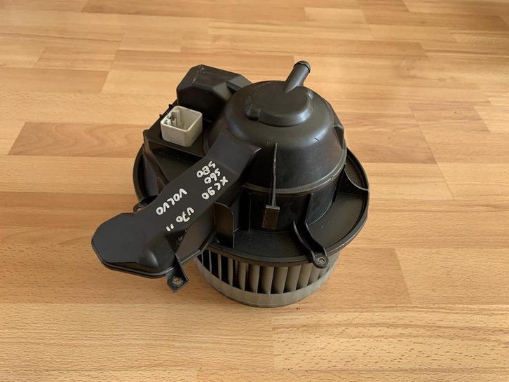 kachelmotor volvo XC90 2002 tot 2015, Auto-onderdelen, Airco en Verwarming, Volvo, Gebruikt, Ophalen of Verzenden