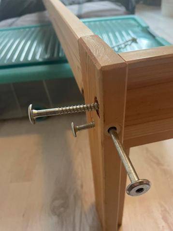 Ikea éénpersoonsbed van hout - afbeelding 2