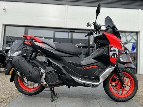 Aprilia SR GT Sport 200 cc motor scooter, Motoren, Motoren | Aprilia, Bedrijf, Scooter, 1 cilinder, Ophalen of Verzenden