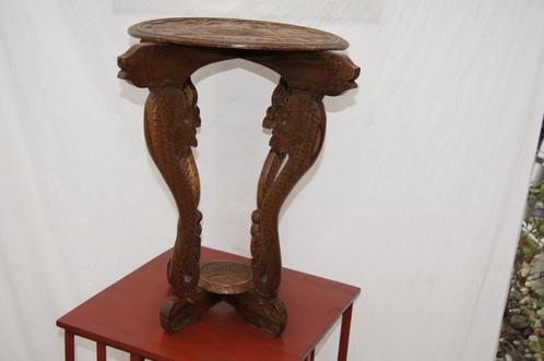 Tafeltje  ( Aziatisch, Antiek en Kunst, Kunst | Beelden en Houtsnijwerken, Ophalen of Verzenden