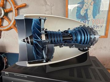 3D-Geprint Straalmotor Model (Doorsnede) – Educatief & Decor beschikbaar voor biedingen