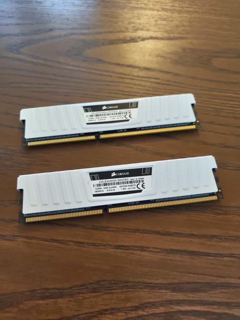 Corsair Vengeance 8GB (2x4GB) DDR3L Geheugen, Gebruikt, 8 GB, DDR3, Ophalen of Verzenden
