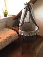 Romantische wieg met Laura Ashley stof, Ophalen of Verzenden, Gebruikt, Wieg