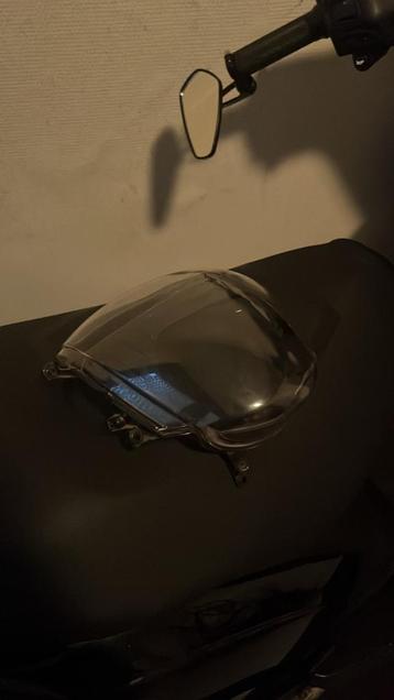 Piaggio Zip Koplamp Glas beschikbaar voor biedingen