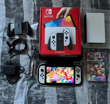 Nintendo Switch Oled Pakket (Ophalen in Zonhoven) beschikbaar voor biedingen