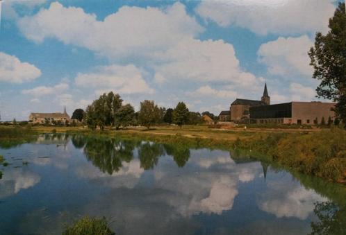 Ansichtkaart:Wijchens meer/ R.K. Kerk/Sporthal / Wijchen., Verzamelen, Ansichtkaarten | Nederland, Ongelopen, Gelderland, 1960 tot 1980