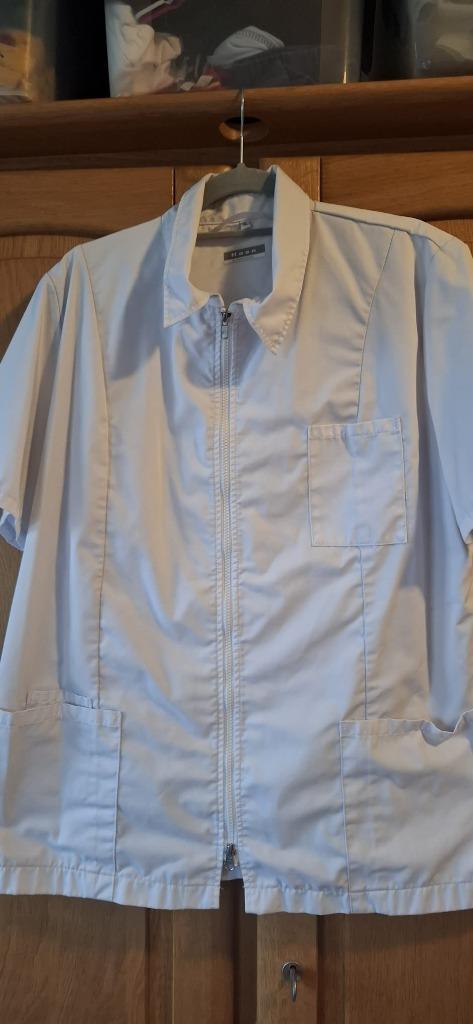 Zorgjasjes x2 verpleging maat XL, Kleding | Dames, Jasjes, Kostuums en Pakken, Gedragen, Jasje, Maat 46/48 (XL) of groter, Wit