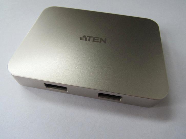 Aten USB C 4K Ultra Gaming Mini dock nieuw, Computers en Software, Dockingstations, Nieuw, Docking station, Laptop, Ophalen of Verzenden