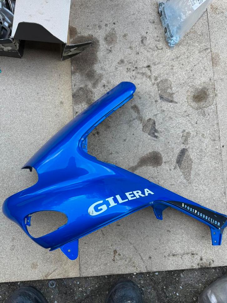 Gilera runner linker voorkap azzuro/ blauw super net, Motoren, Tuning en Styling, Ophalen of Verzenden