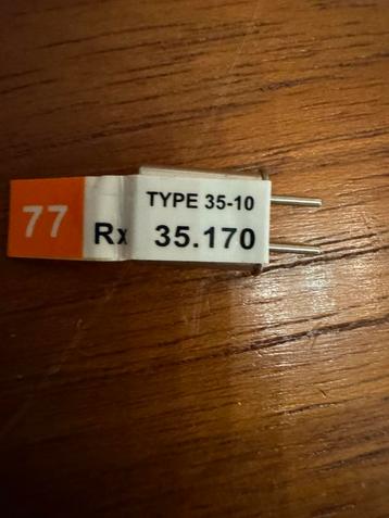 GEZOCHT.  Rc Robbe Futaba zenders ontvanger kristallen beschikbaar voor biedingen