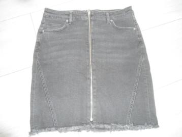 H&M &Denim; Vintage spijkerrokje met rits; maat 38 beschikbaar voor biedingen