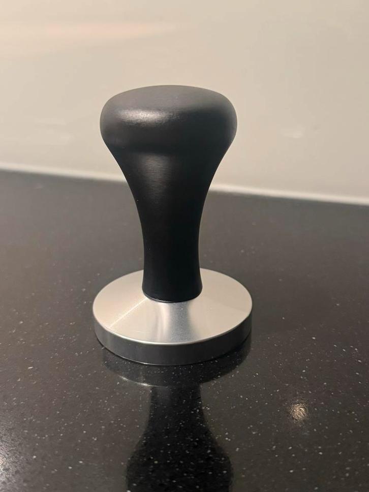 58mm Espresso Tamper - black handle, Huis en Inrichting, Keuken | Keukenbenodigdheden, Nieuw, Ophalen of Verzenden