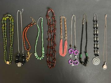 Lot Vintage Kettingen beschikbaar voor biedingen