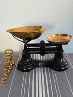 Vintage Librasco Gietijzeren Weegschaal met Koperen Schalen, Ophalen of Verzenden