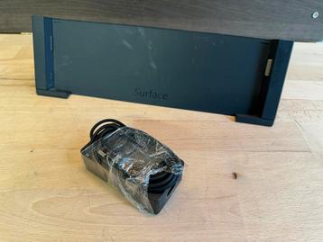 Surface Docking Station incl adapter beschikbaar voor biedingen